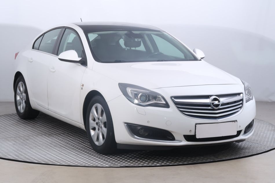 Opel Insignia - 2014