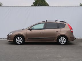 Hyundai i30 - 2012