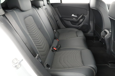 Mercedes-Benz CLA - 2023