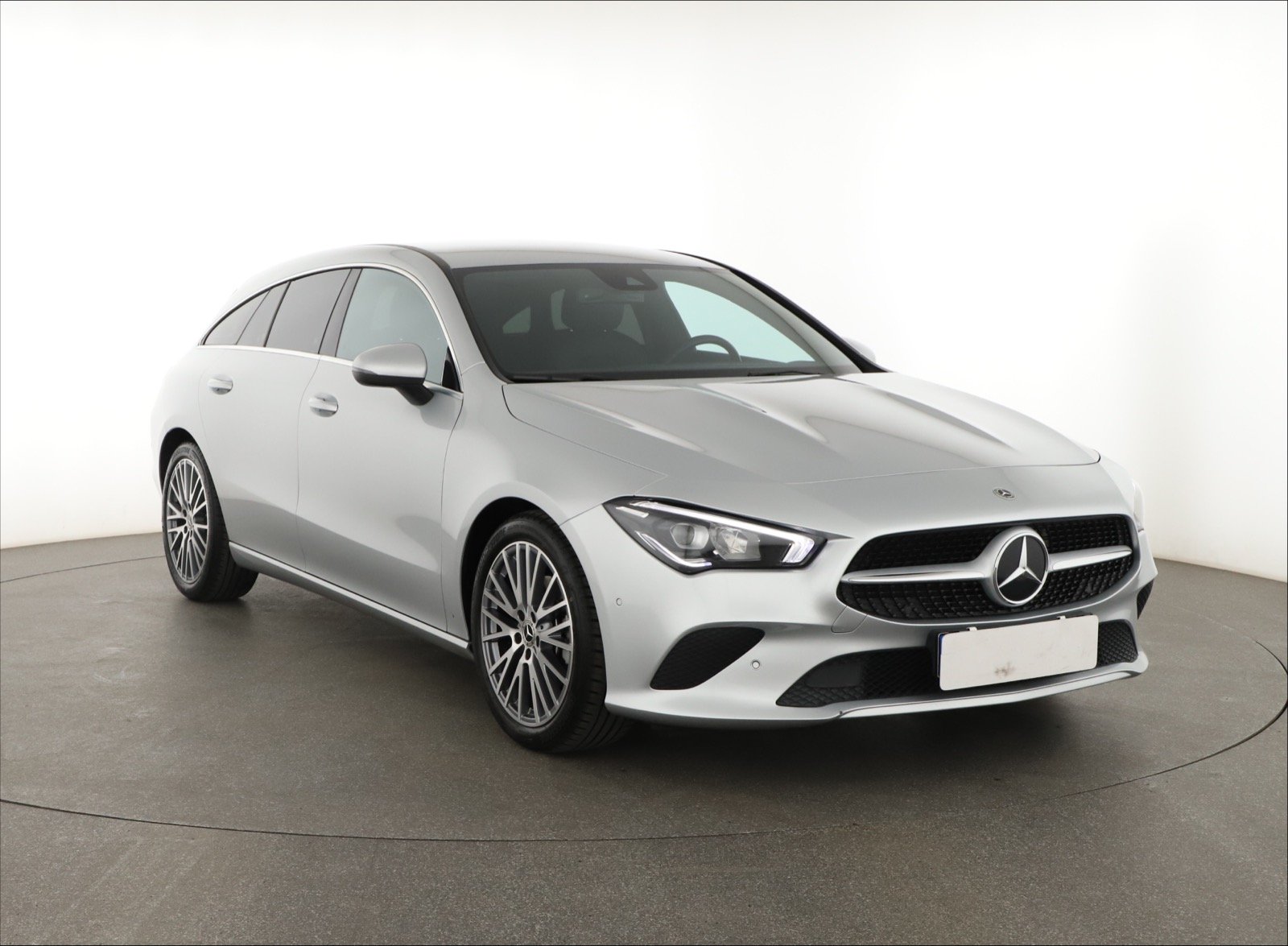 Mercedes-Benz CLA - 2023