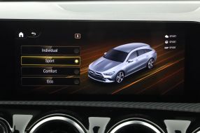 Mercedes-Benz CLA - 2023