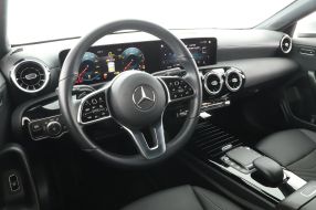 Mercedes-Benz CLA - 2023