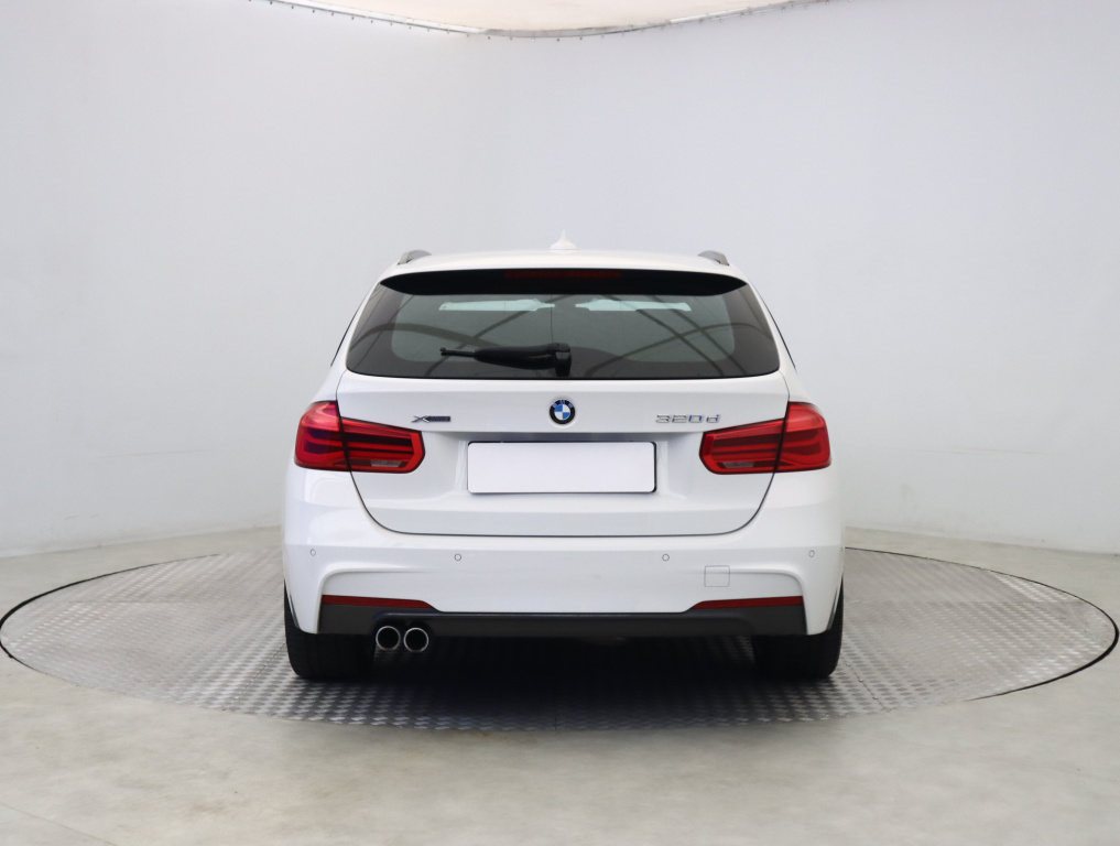 BMW 3