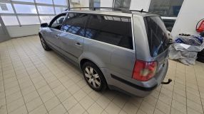 Volkswagen Passat - 2001