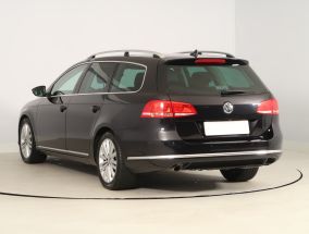 Volkswagen Passat - 2012