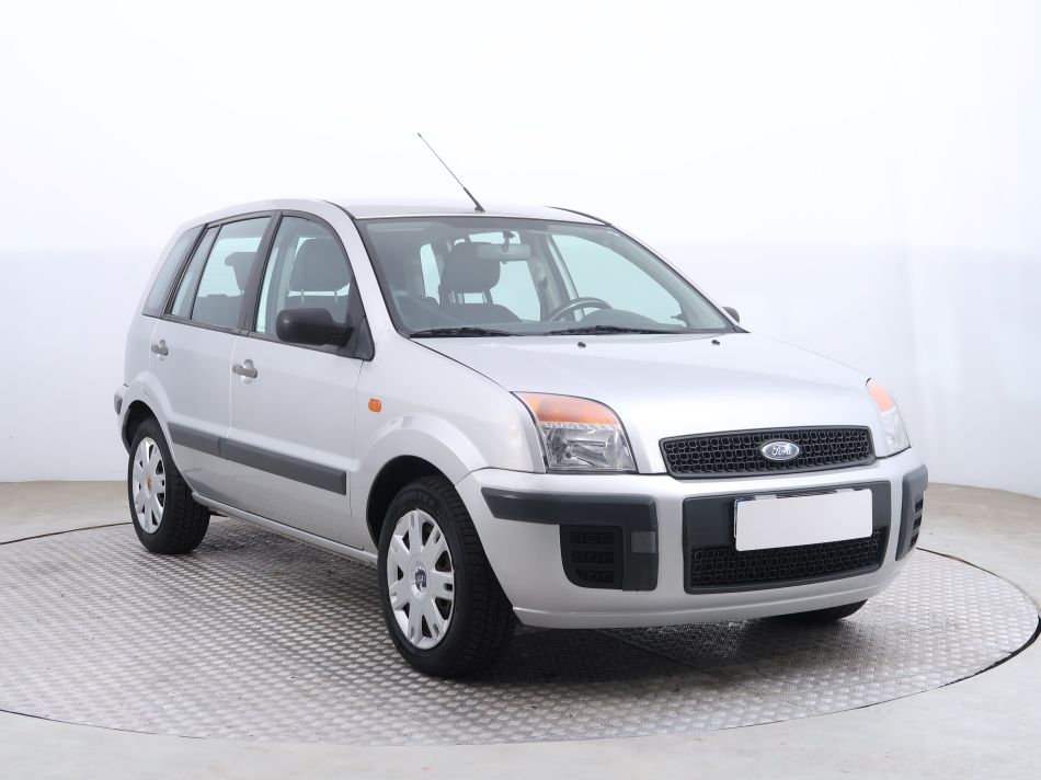 Ford Fusion - 2005