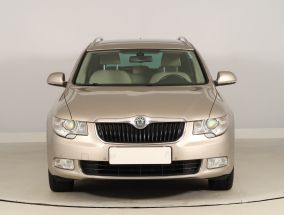 Skoda Superb - 2012