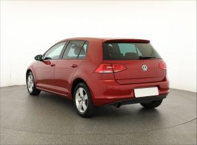 Volkswagen Golf - 2013