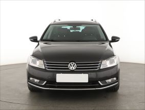 Volkswagen Passat - 2011