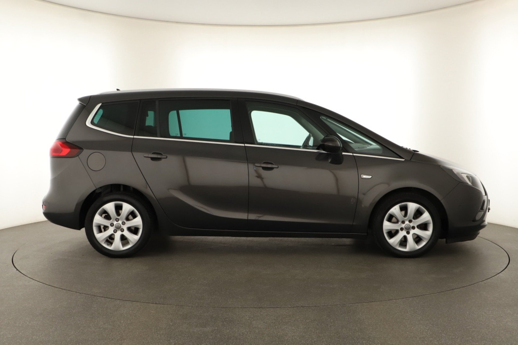 Opel Zafira Tourer