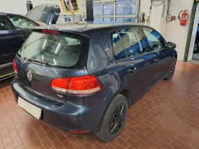 Volkswagen Golf - 2010
