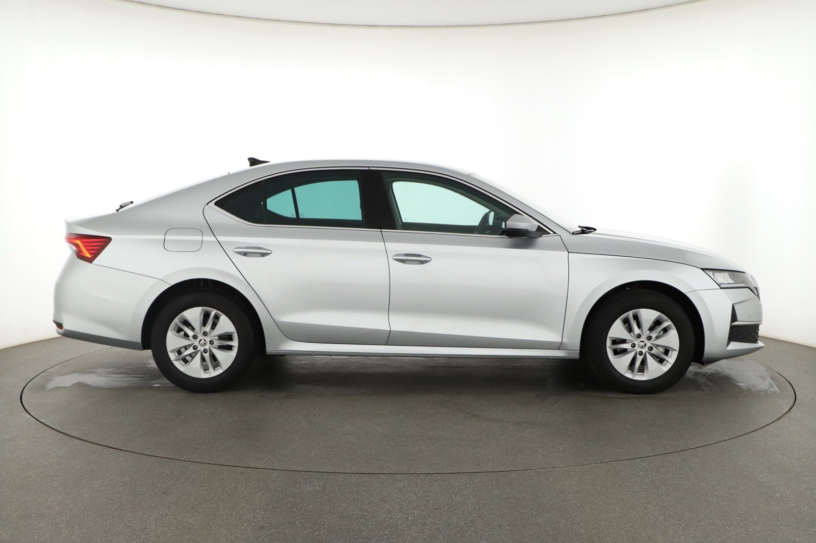 Skoda Octavia - 2024