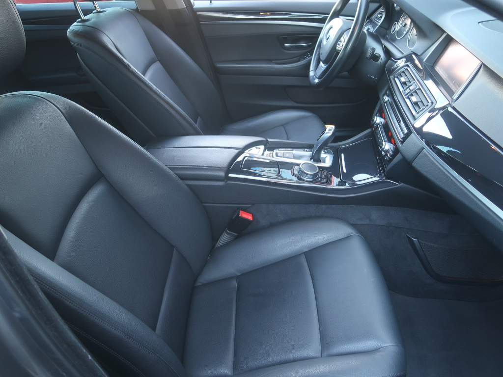 BMW 5
