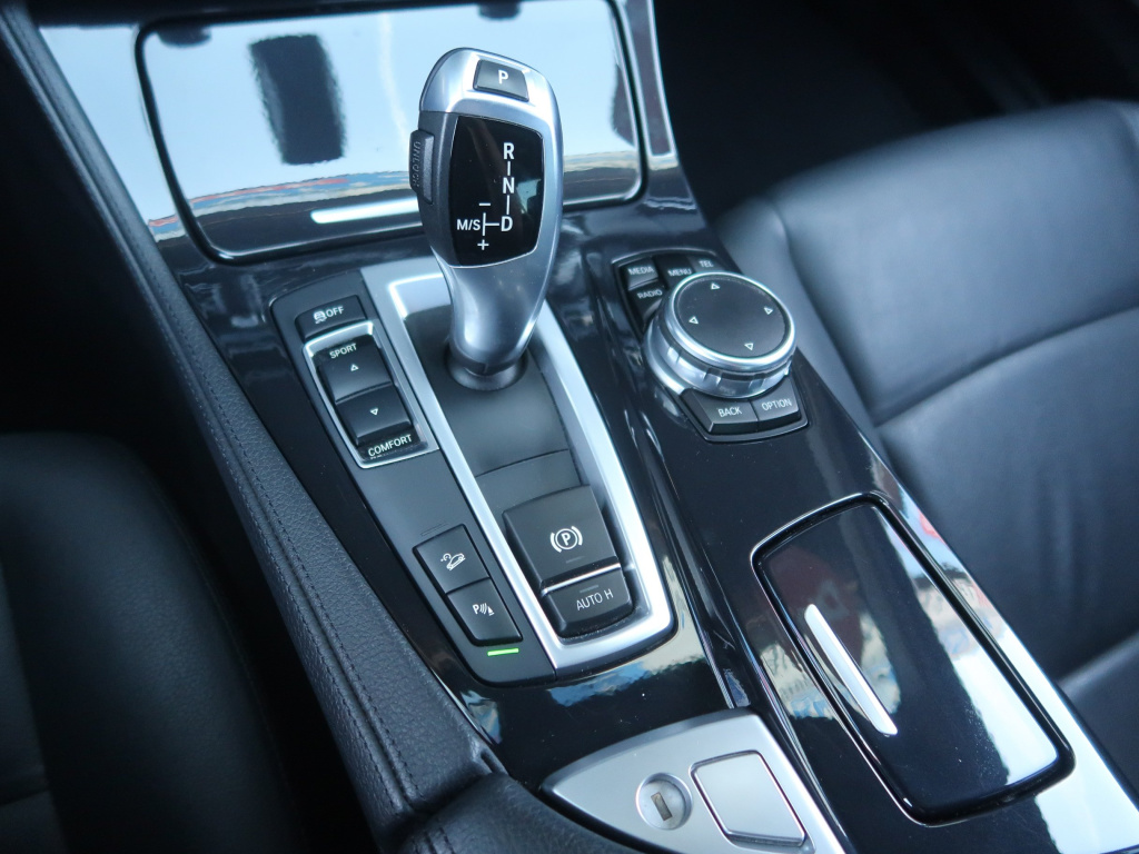 BMW 5