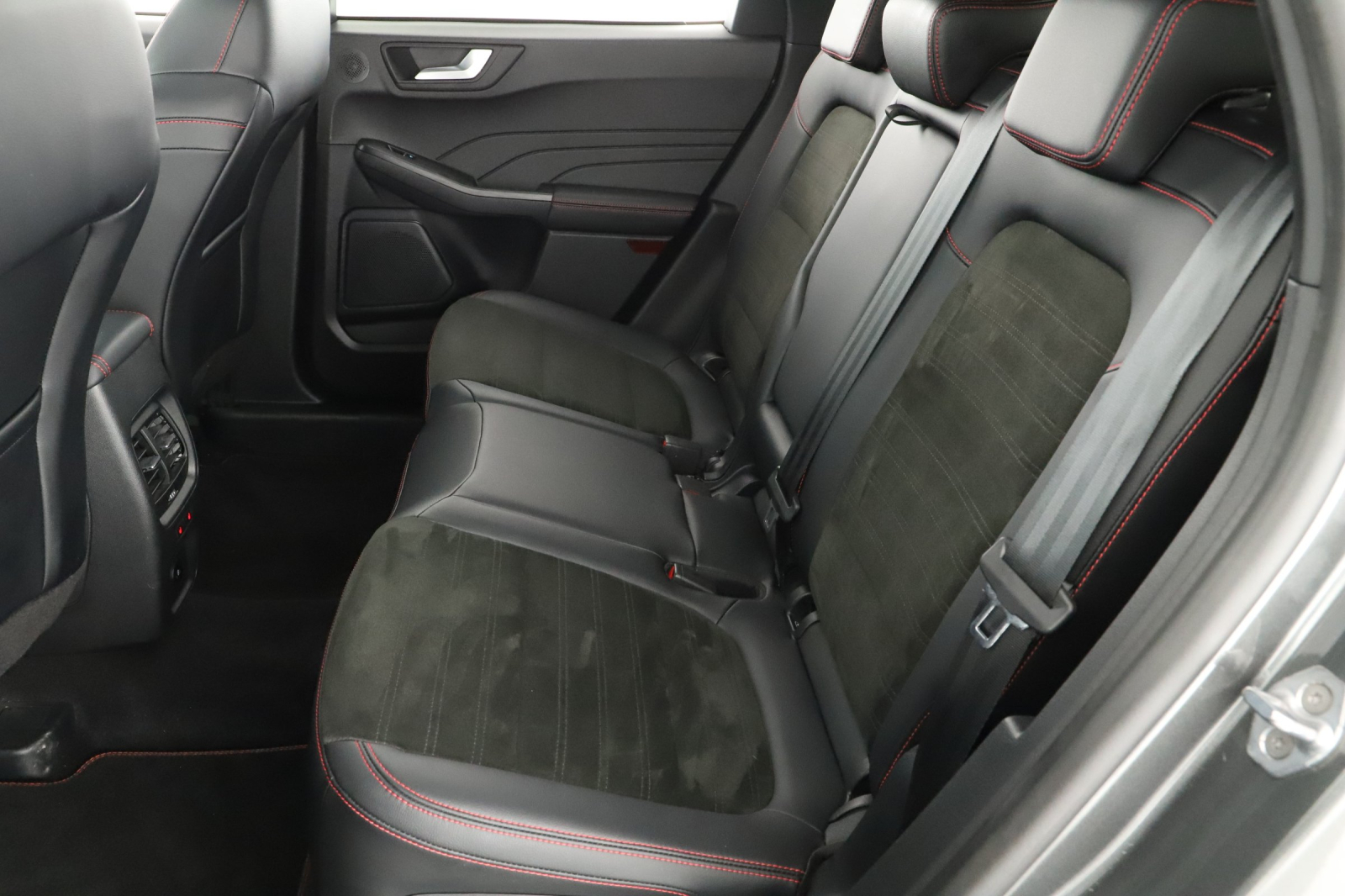 Ford Kuga - 2023