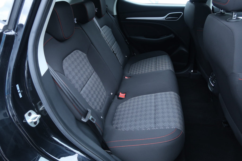 MG ZS SUV