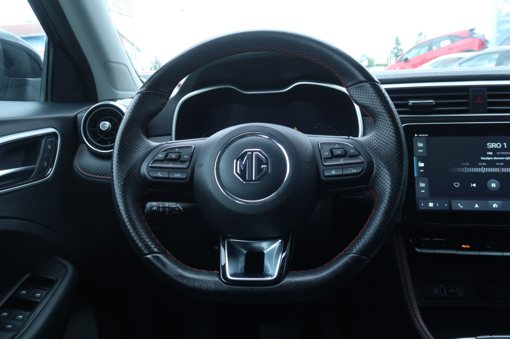 MG ZS SUV