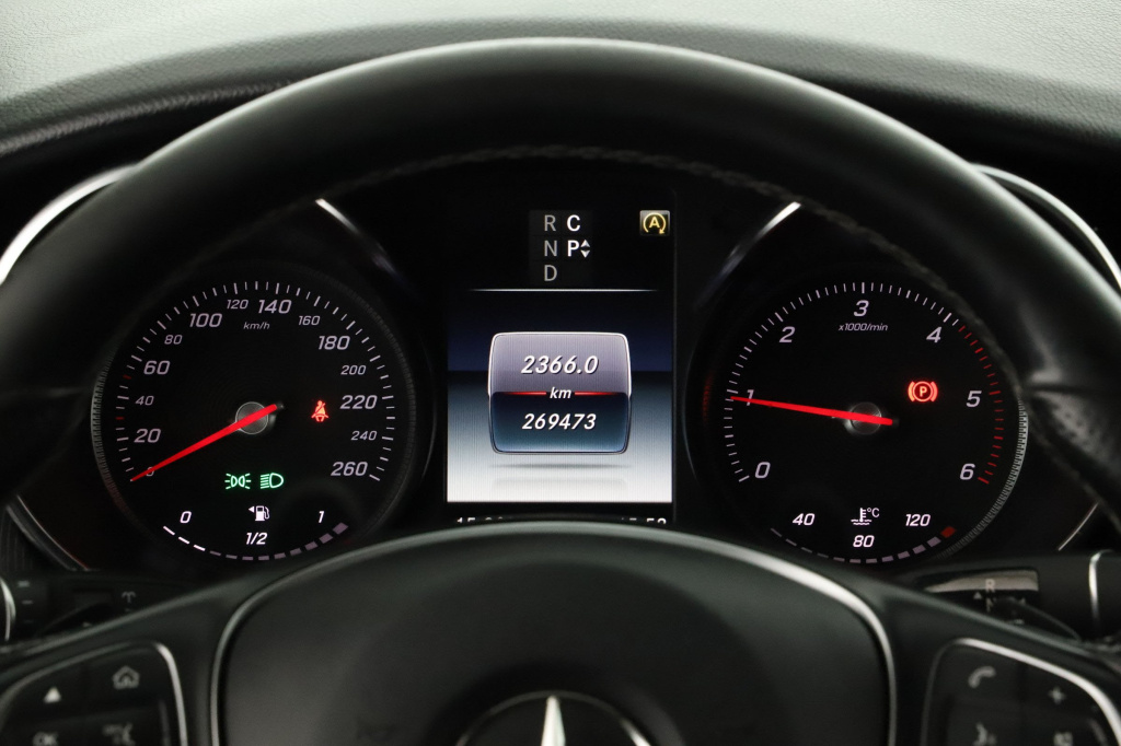 Mercedes-Benz V