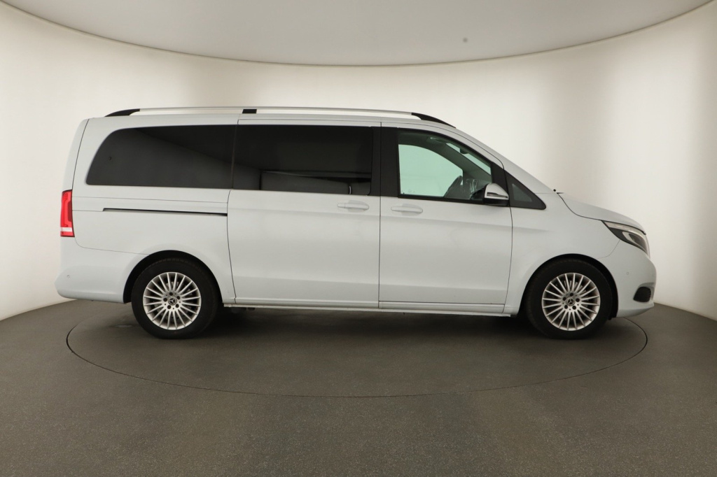 Mercedes-Benz V
