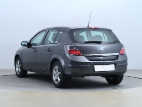 Opel Astra - 2010