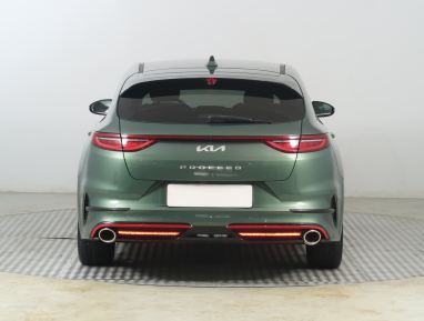 Kia ProCeed - 2023