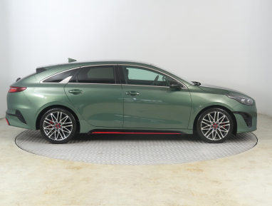 Kia ProCeed - 2023