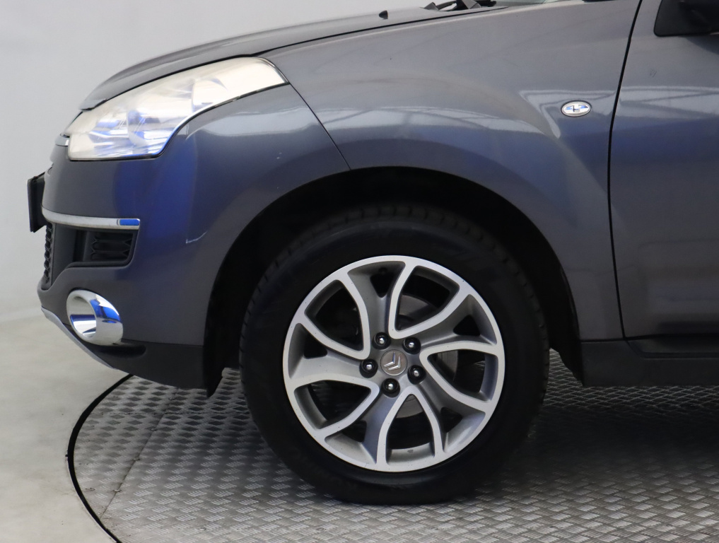 Citroen C-Crosser