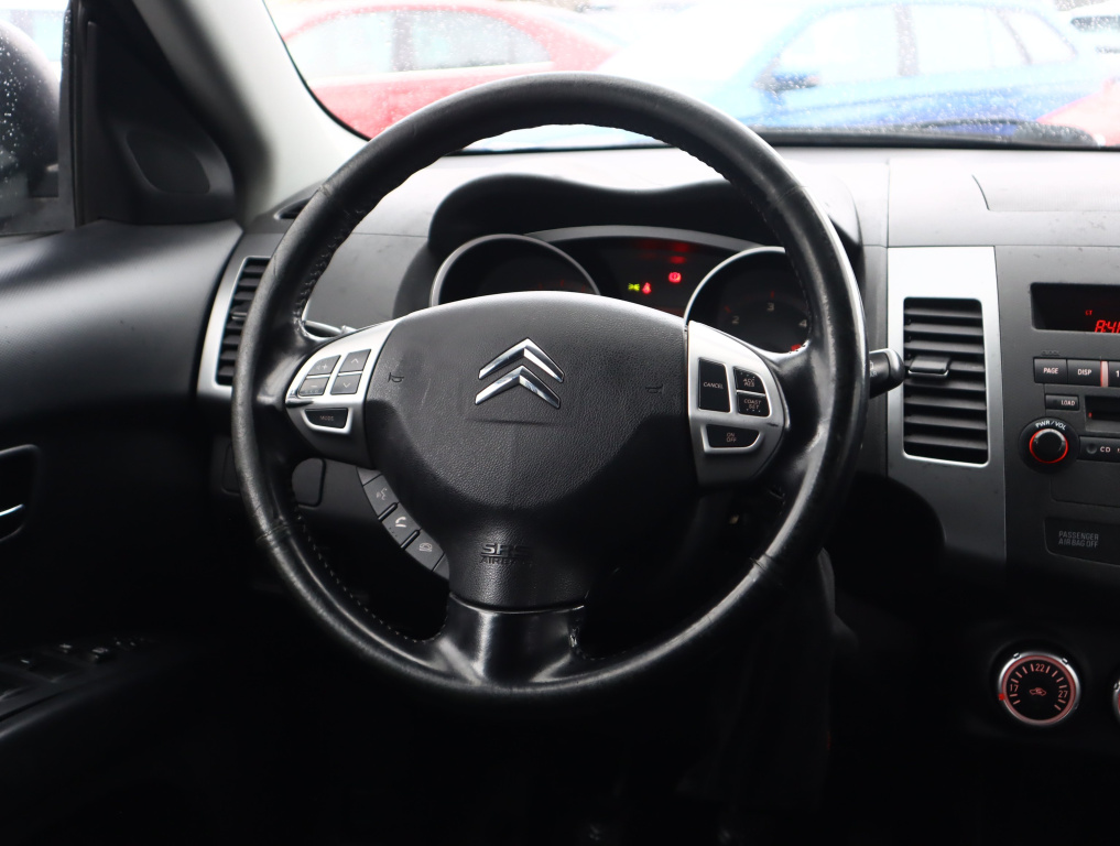 Citroen C-Crosser