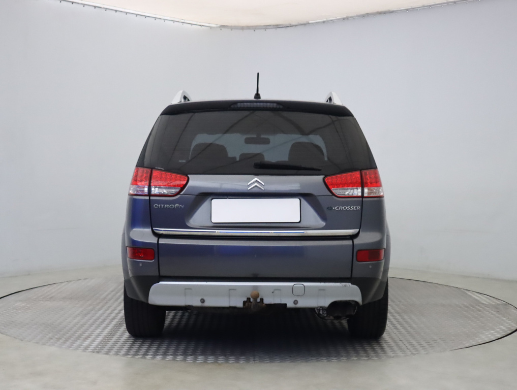 Citroen C-Crosser