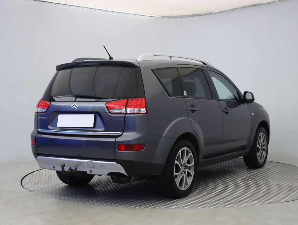 Citroen C-Crosser