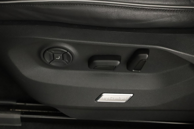 Volkswagen Touareg - 2021