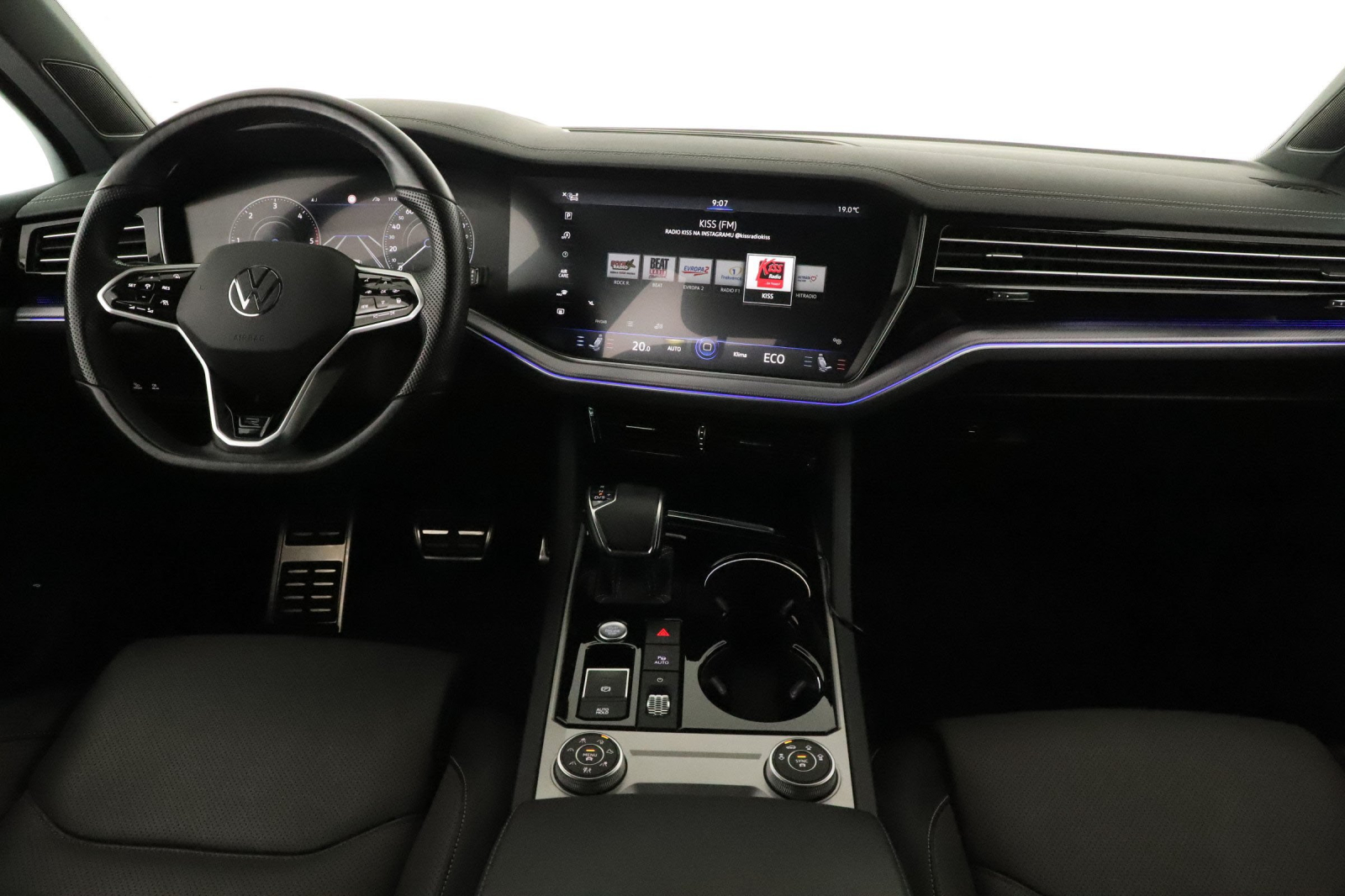 Volkswagen Touareg - 2021
