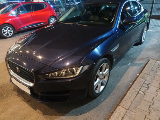Jaguar XE