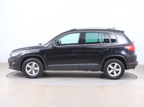 Volkswagen Tiguan - 2012