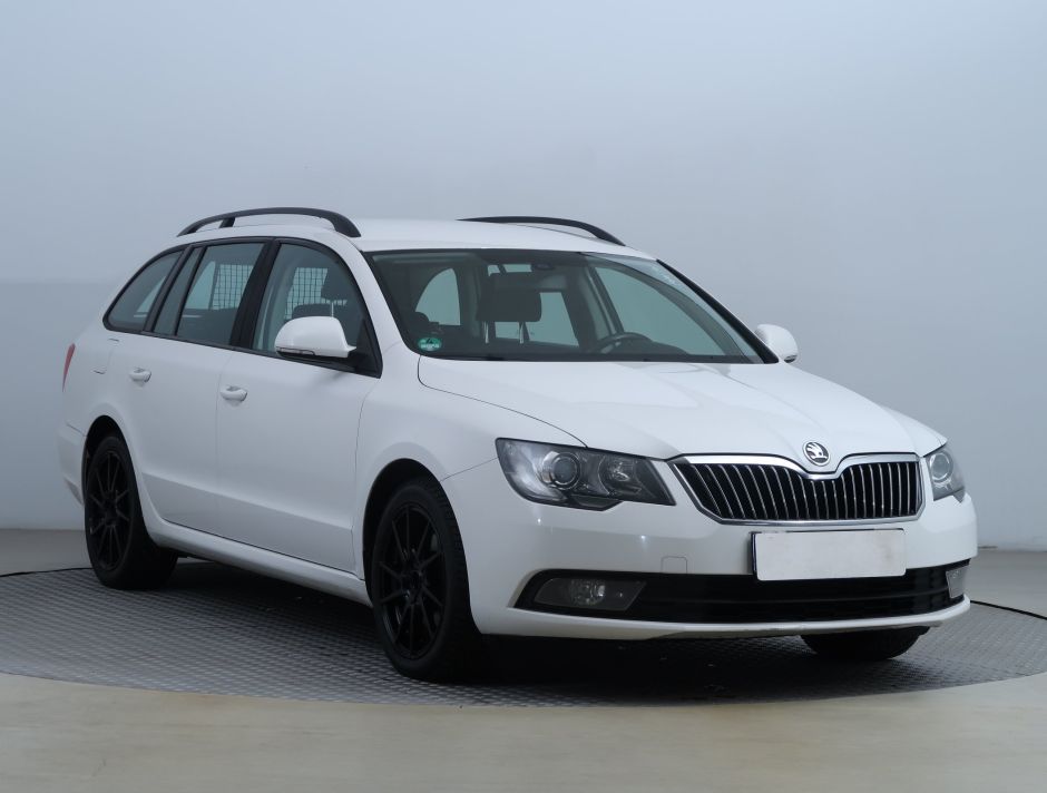 Skoda Superb - 2013