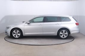 Volkswagen Passat - 2017
