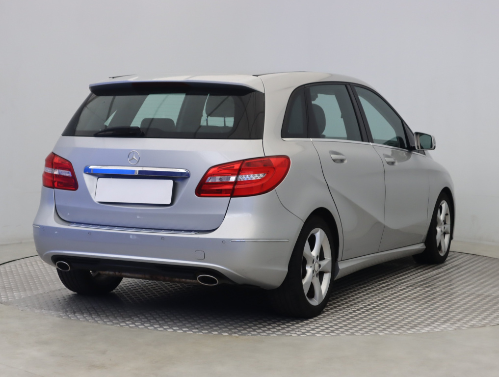 Mercedes-Benz B
