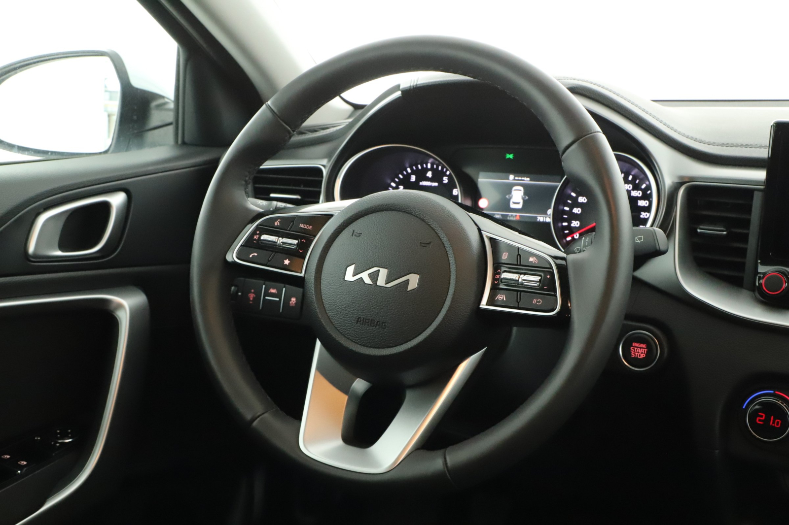 Kia Ceed - 2025