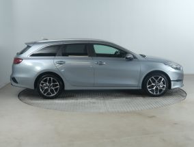 Kia Ceed - 2025