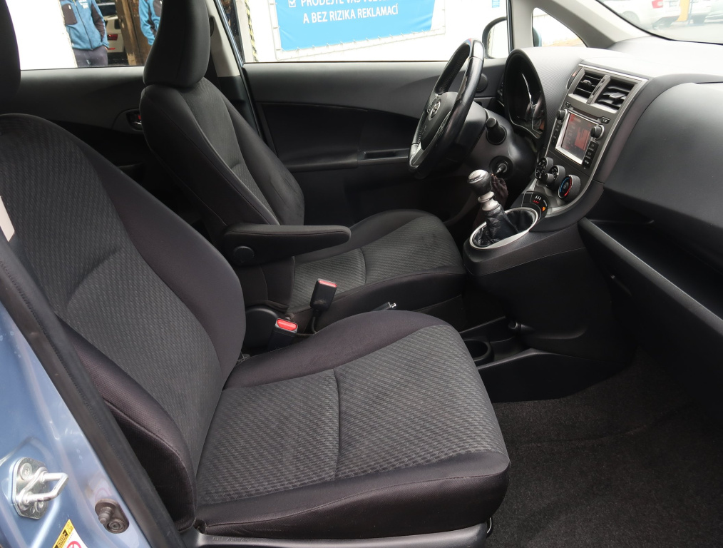 Toyota Verso-S