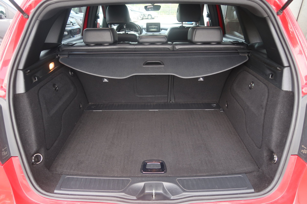 Mercedes-Benz B