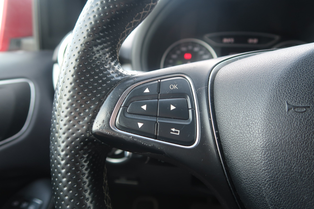 Mercedes-Benz B