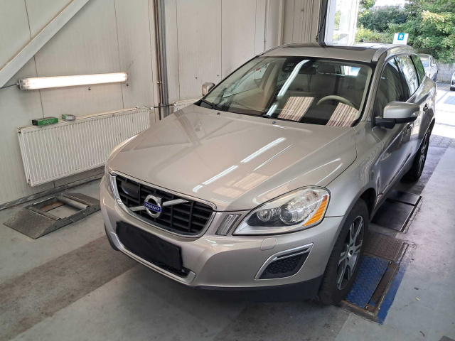 Volvo XC60 2011