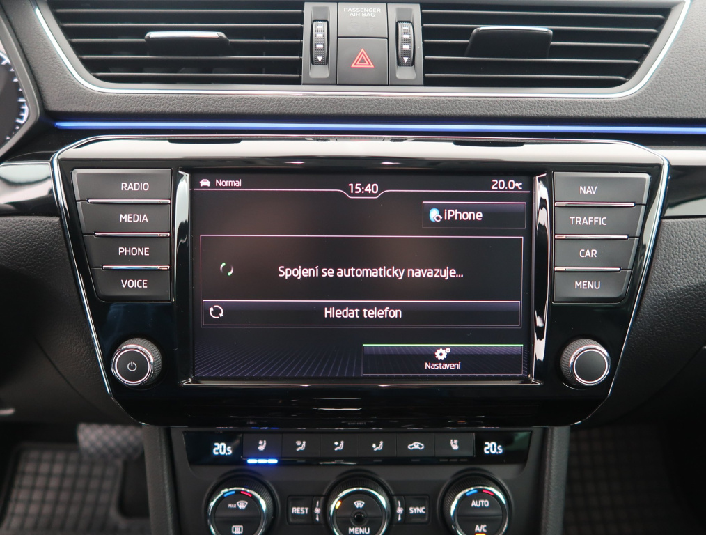 Škoda Superb
