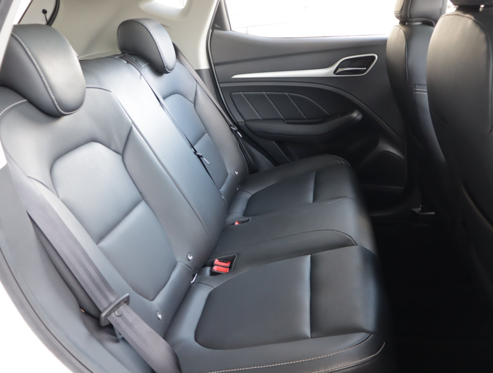 MG ZS SUV
