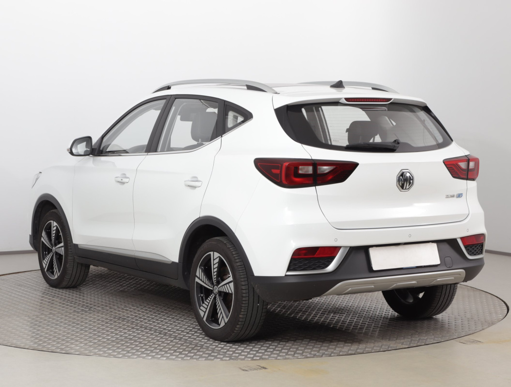 MG ZS SUV