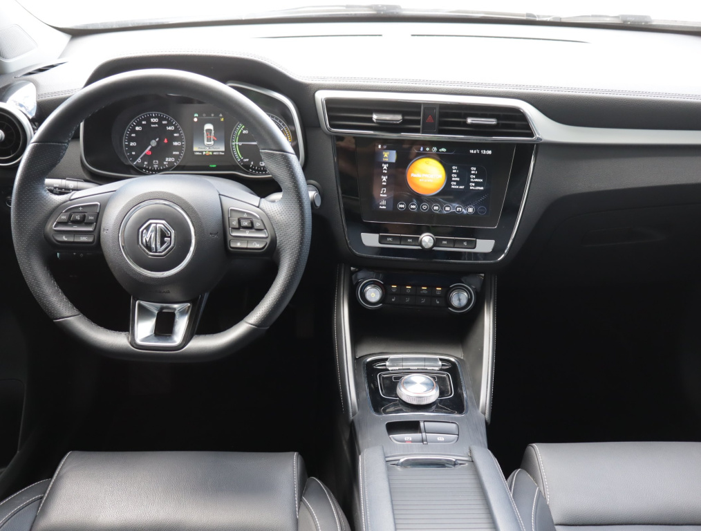 MG ZS SUV