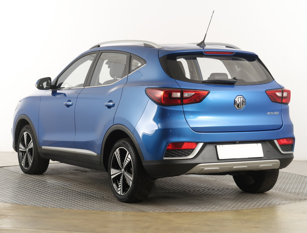 MG ZS SUV