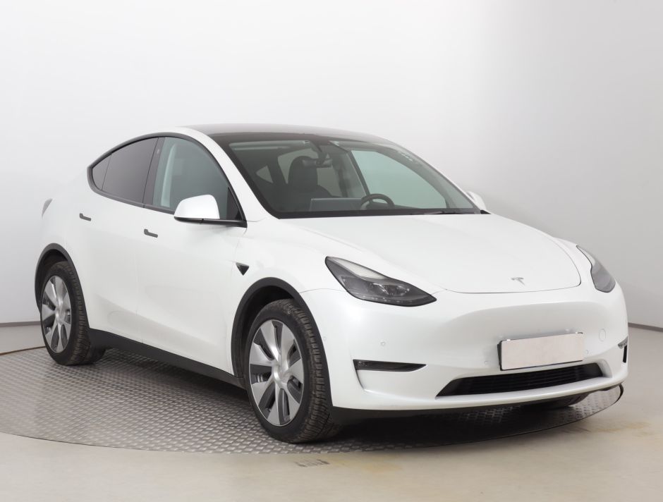 Tesla Model Y - 2022