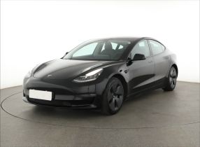 Tesla Model 3 - 2020
